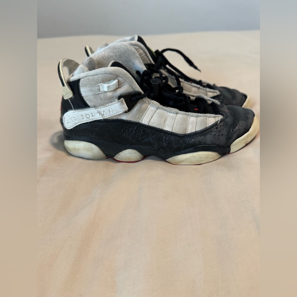 Jordan Boys Shoes 6.5Y Black Red White Used - Picture 6 of 9